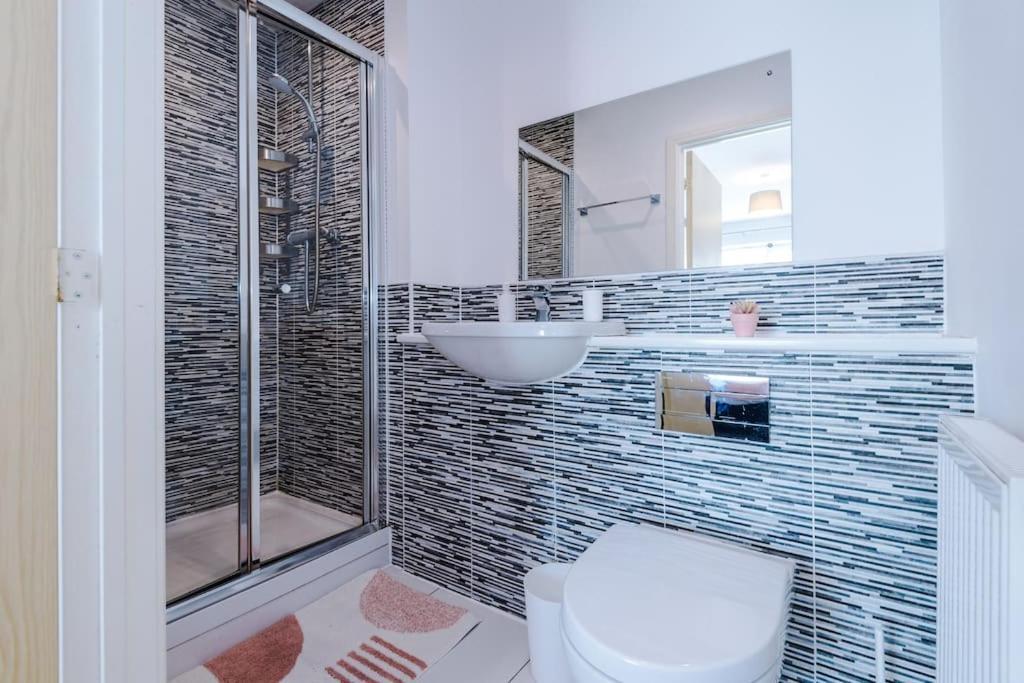 Modern Townhouse Near Coop Live Etihad Villa Manchester Eksteriør billede