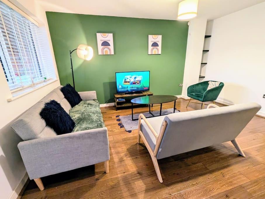 Modern Townhouse Near Coop Live Etihad Villa Manchester Eksteriør billede
